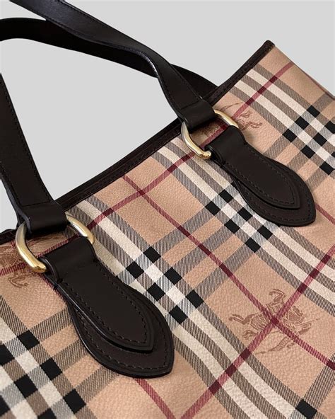 etichetta borse burberry|burberry leather check bag.